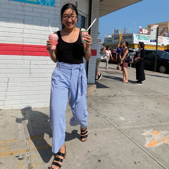 Meet Your Posher, Jess! - Picture 7 of 8